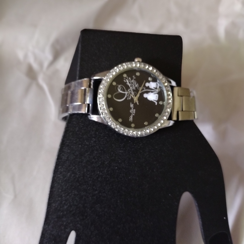 Lhan Liam Jr Rhinestones Round Pointer Quartz Wat… - image 1